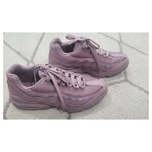 Nike Air Max 95 se (gs) 6.5y Elemental Rose, great condition